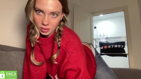 Snapshot of angel_from_sky chatting on December 24, 2024, 11:38 am Greetings Jess online show from December 24, 2024, 11:38 am