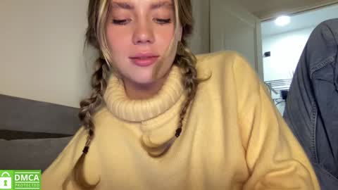 Snapshot of angel_from_sky chatting on January 5, 2025, 12:31 pm Greetings Jess online show from January 5, 2025, 12:31 pm