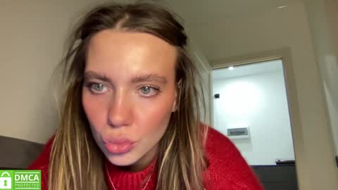 Snapshot of angel_from_sky chatting on February 8, 2025, 1:44 pm Greetings Jess online show from February 8, 2025, 1:44 pm