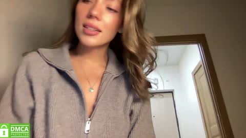 Snapshot of angel_from_sky chatting on September 18, 2025, 11:45 am Greetings Jess online show from September 18, 2025, 11:45 am