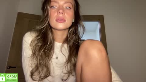 Snapshot of angel_from_sky chatting on October 6, 2025, 12:57 pm Greetings Jess online show from October 6, 2025, 12:57 pm