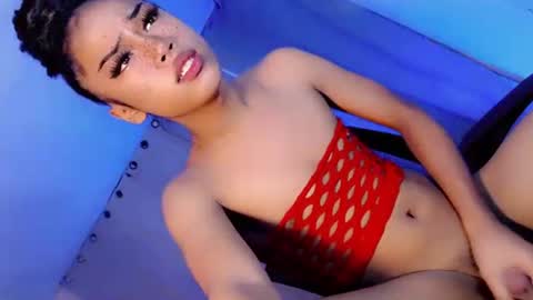 Snapshot of angel_grace18 chatting on June 23, 2026, 6:39 pm angel_grace18 online show from June 23, 2026, 6:39 pm