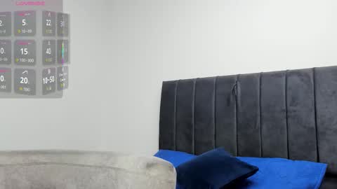 angel_kyrozz online show from February 15, 2026, 7:32 pm