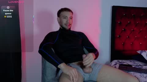 Snapshot of angel_kyrozz chatting on May 4, 2026, 5:31 pm angel_kyrozz online show from May 4, 2026, 5:31 pm