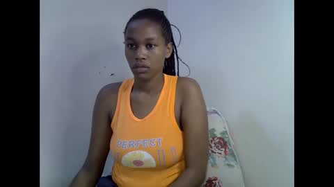 angel_mia5 online show from December 21, 2025, 2:19 am