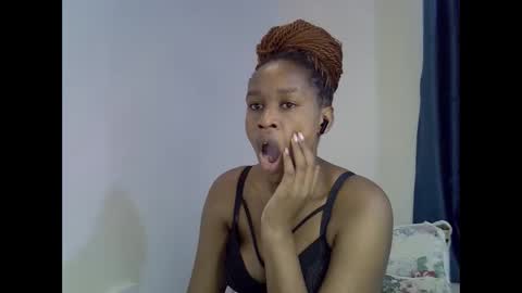 angel_mia5 online show from April 20, 2026, 10:07 am