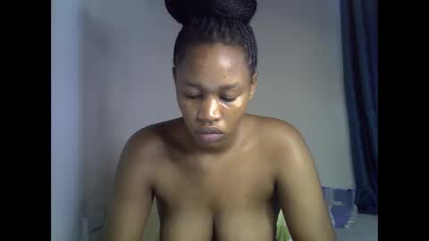 angel_mia5 online show from June 10, 2026, 9:30 am