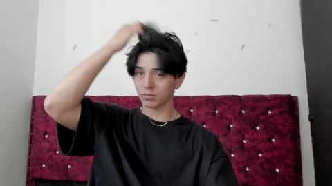 Snapshot of angel_miguel_ chatting on June 4, 2026, 7:53 pm Angel Scott online show from June 4, 2026, 7:53 pm