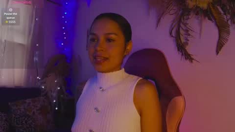 Snapshot of angel_smile18 chatting on February 1, 2026, 4:49 pm angel online show from February 1, 2026, 4:49 pm