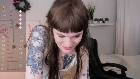 angela_fog online show from December 19, 2024, 4:02 am