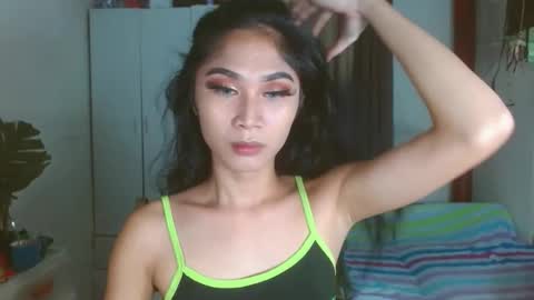 Snapshot of angela_mccollins chatting on January 5, 2025, 7:49 pm angela online show from January 5, 2025, 7:49 pm