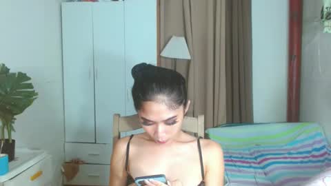 Snapshot of angela_mccollins chatting on January 15, 2025, 9:09 pm angela online show from January 15, 2025, 9:09 pm