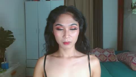 Snapshot of angela_mccollins chatting on January 22, 2025, 10:37 pm angela online show from January 22, 2025, 10:37 pm