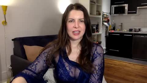 Snapshot of angeladarkk chatting on February 15, 2025, 8:33 pm Angela online show from February 15, 2025, 8:33 pm