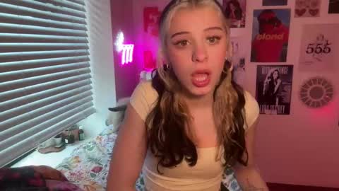 Alex online show from February 1, 2026, 1:20 pm