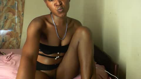 angelasplash online show from May 11, 2026, 5:02 am