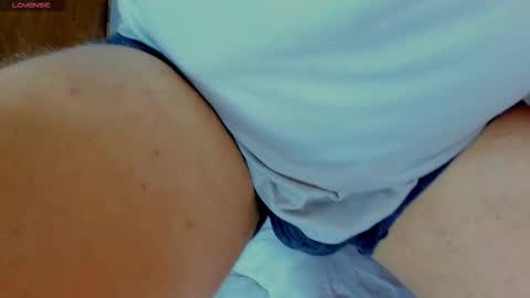 Angel Bennet online show from February 17, 2026, 10:49 pm