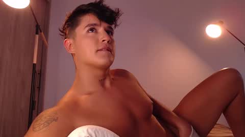 Angel online show from March 10, 2025, 10:55 pm