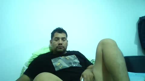 angeldavid90 online show from June 1, 2026, 11:23 am