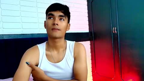 AngelduzZzt online show from October 21, 2025, 12:39 pm