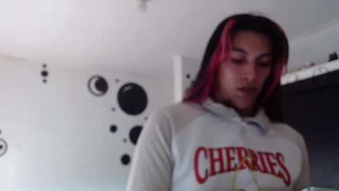 Snapshot of angele_johnson chatting on March 9, 2025, 9:57 pm angele online show from March 9, 2025, 9:57 pm