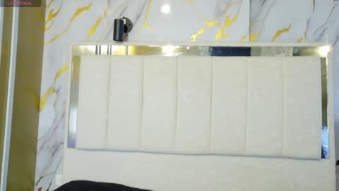 Snapshot of angeles_azul chatting on May 12, 2026, 1:30 pm angel online show from May 12, 2026, 1:30 pm