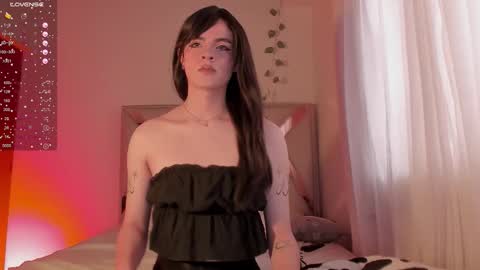 Snapshot of angelfiore chatting on January 18, 2026, 8:23 pm Angel Fiore online show from January 18, 2026, 8:23 pm