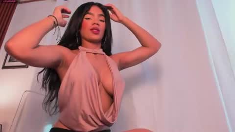 Snapshot of angeli_sexi chatting on June 13, 2026, 12:41 am Carolina online show from June 13, 2026, 12:41 am