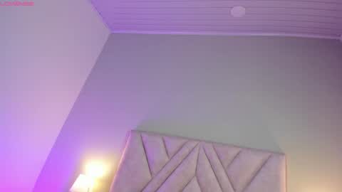 Snapshot of angelica_cross chatting on April 12, 2026, 11:15 am Angelica Cross online show from April 12, 2026, 11:15 am