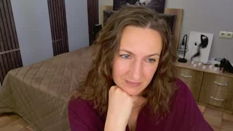 AngelicaCream online show from May 6, 2026, 6:41 am
