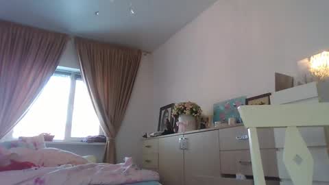 Snapshot of angelicfenix chatting on February 21, 2026, 10:05 am angelicfenix online show from February 21, 2026, 10:05 am