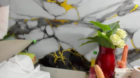 angelierose online show from March 14, 2026, 11:54 pm