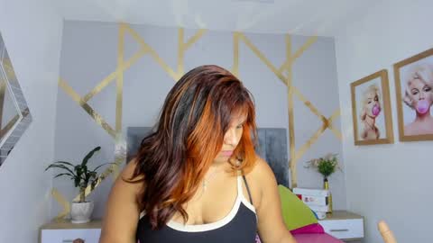   Angelina  online show from January 23, 2025, 3:26 am