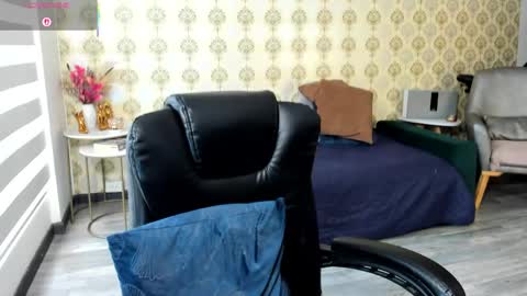 Snapshot of angelina_class_7 chatting on April 24, 2026, 1:46 pm angelina_class_7 online show from April 24, 2026, 1:46 pm