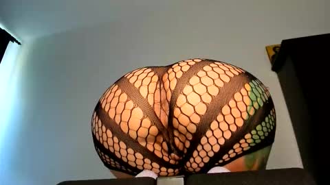 Angelina online show from October 17, 2025, 7:55 am