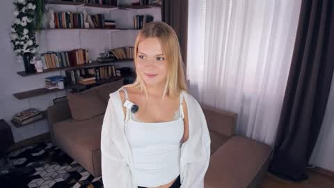 Alice WOW online show from March 28, 2026, 8:58 am