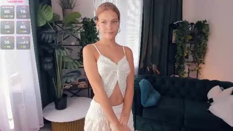Alice WOW online show from August 1, 2026, 9:08 am