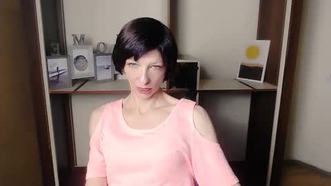 Angelina online show from September 11, 2025, 6:24 am