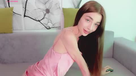 Snapshot of angelinawett chatting on June 27, 2026, 2:01 pm Angelina online show from June 27, 2026, 2:01 pm