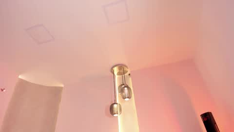 Angeline  online show from November 5, 2025, 11:43 am