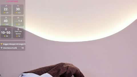 Angeline online show from April 16, 2026, 9:39 pm