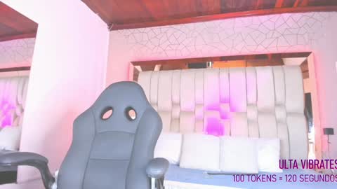 Snapshot of angelineheet chatting on January 8, 2025, 4:12 am Angeline Heet online show from January 8, 2025, 4:12 am