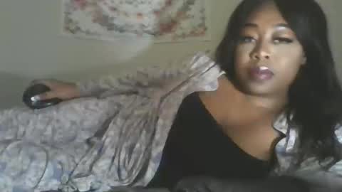 angeliquebelcaliz online show from May 24, 2026, 12:15 am