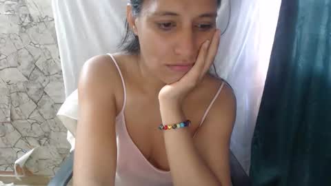 angela online show from October 29, 2025, 11:56 am