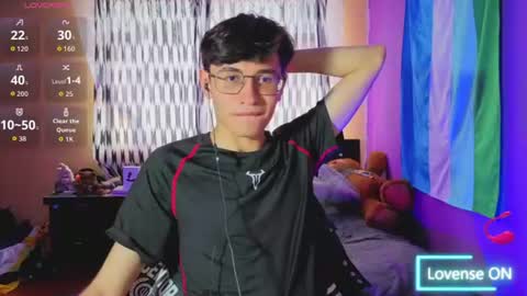 Snapshot of angelito18_twink chatting on June 29, 2026, 5:35 pm Angel online show from June 29, 2026, 5:35 pm