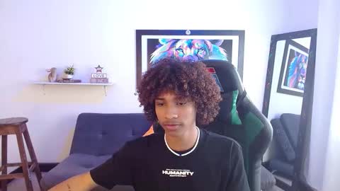 Angel online show from October 25, 2025, 8:25 pm