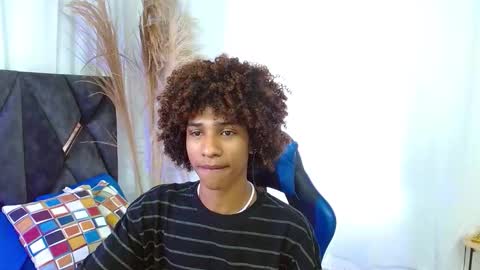 Angel online show from November 11, 2025, 8:20 pm