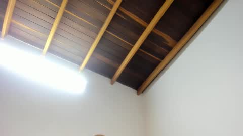 Angel  online show from October 22, 2025, 5:08 am