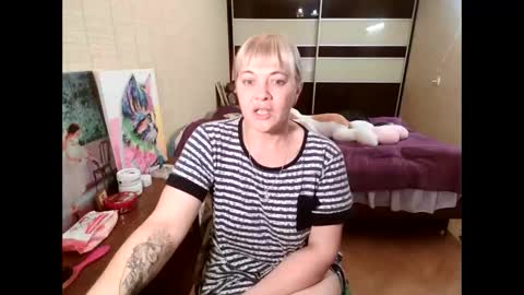 angelleah online show from October 9, 2025, 11:08 am