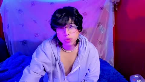 Snapshot of angellonfire chatting on December 28, 2024, 10:25 am Angel  online show from December 28, 2024, 10:25 am